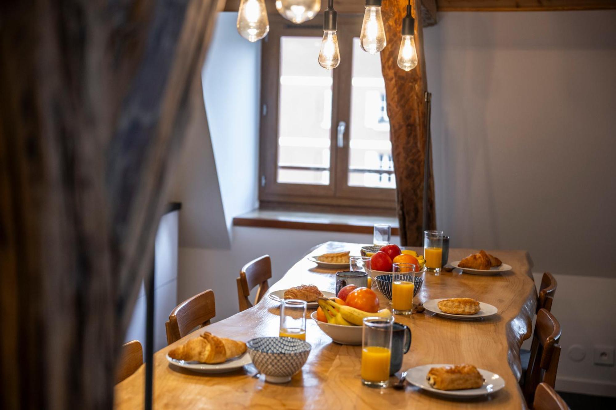 Superbe Loft - Situ Sur La Place Centrale Barcelonnette Dış mekan fotoğraf