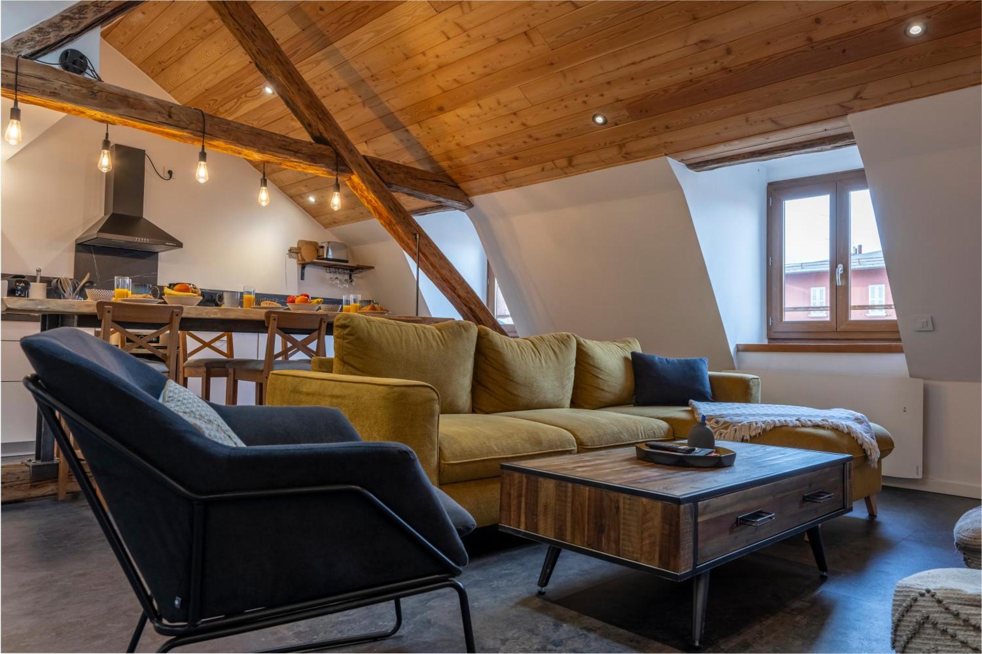 Superbe Loft - Situ Sur La Place Centrale Barcelonnette Dış mekan fotoğraf